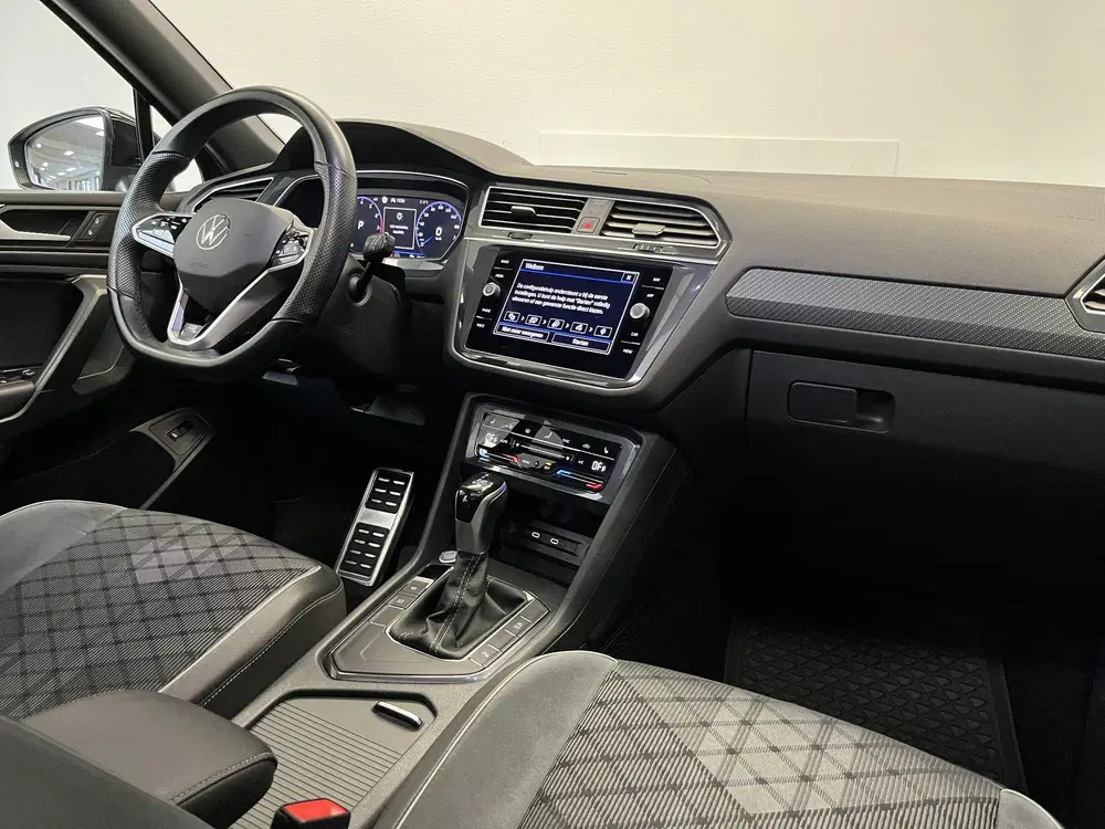 Volkswagen Tiguan Allspace 1.5 TSI R-Line 7p. uit 2022, foto 15