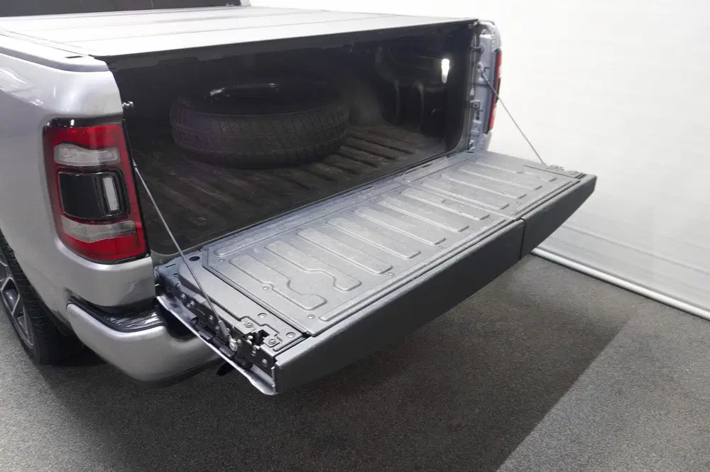 Dodge RAM 5.7 V8 4x4 Crew Cab Rebel uit 2020, foto 13