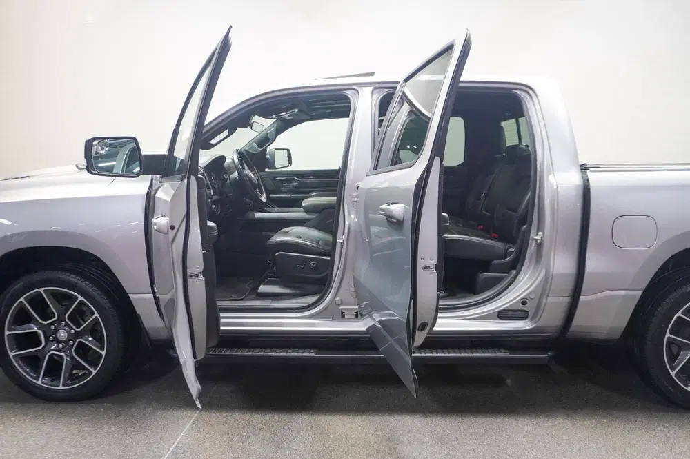 Dodge RAM 5.7 V8 4x4 Crew Cab Rebel uit 2020, foto 7