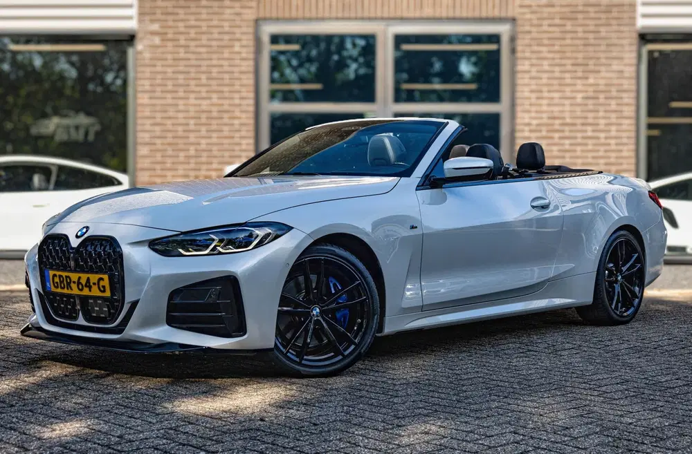 BMW 4-serie G23 Cabrio xDrive High Executive uit 2021, foto 2