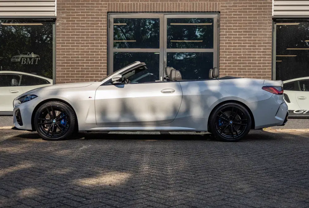 BMW 4-serie G23 Cabrio xDrive High Executive uit 2021, foto 3