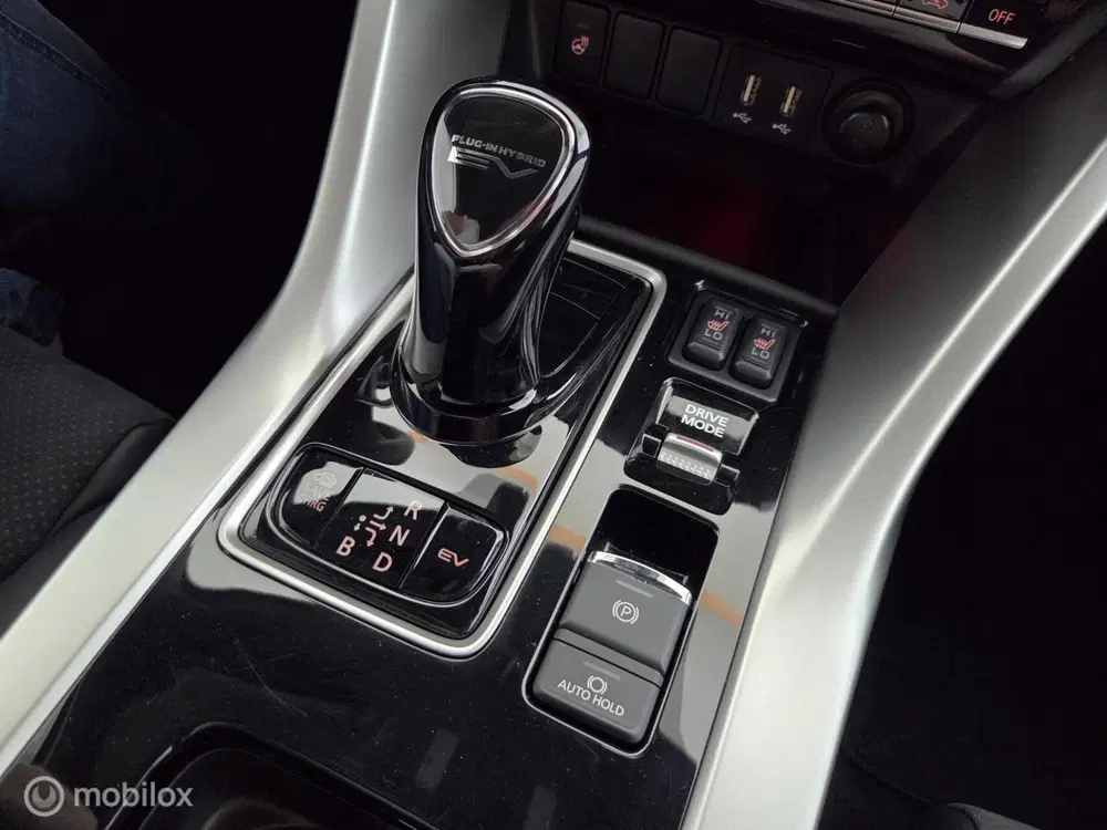 Mitsubishi Eclipse Cross 2.4 PHEV Executive leer uit 2025, foto 11