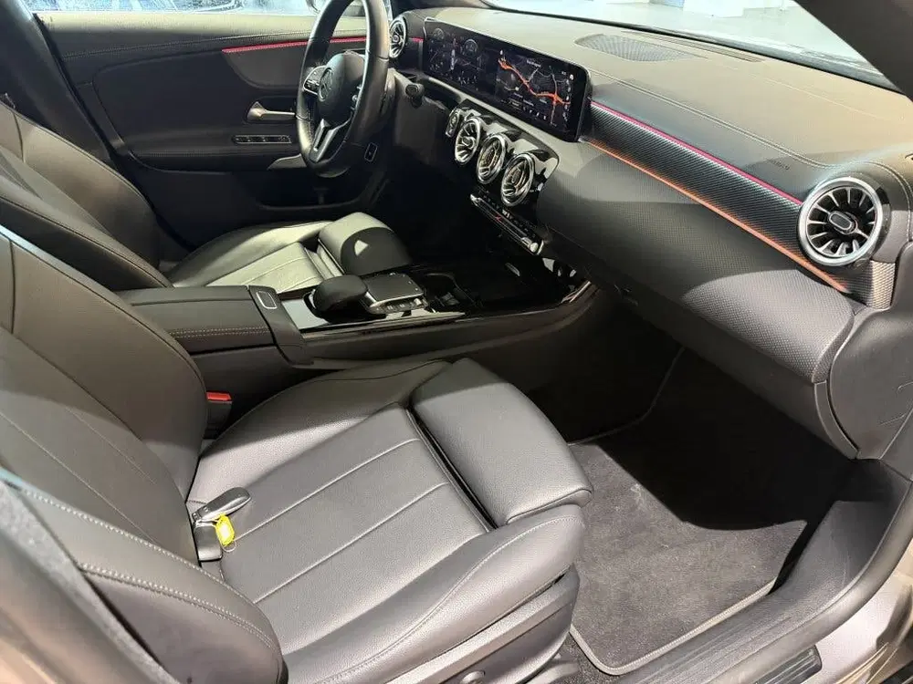 Mercedes-Benz CLA 200 Business Solution Luxury uit 2022, foto 13