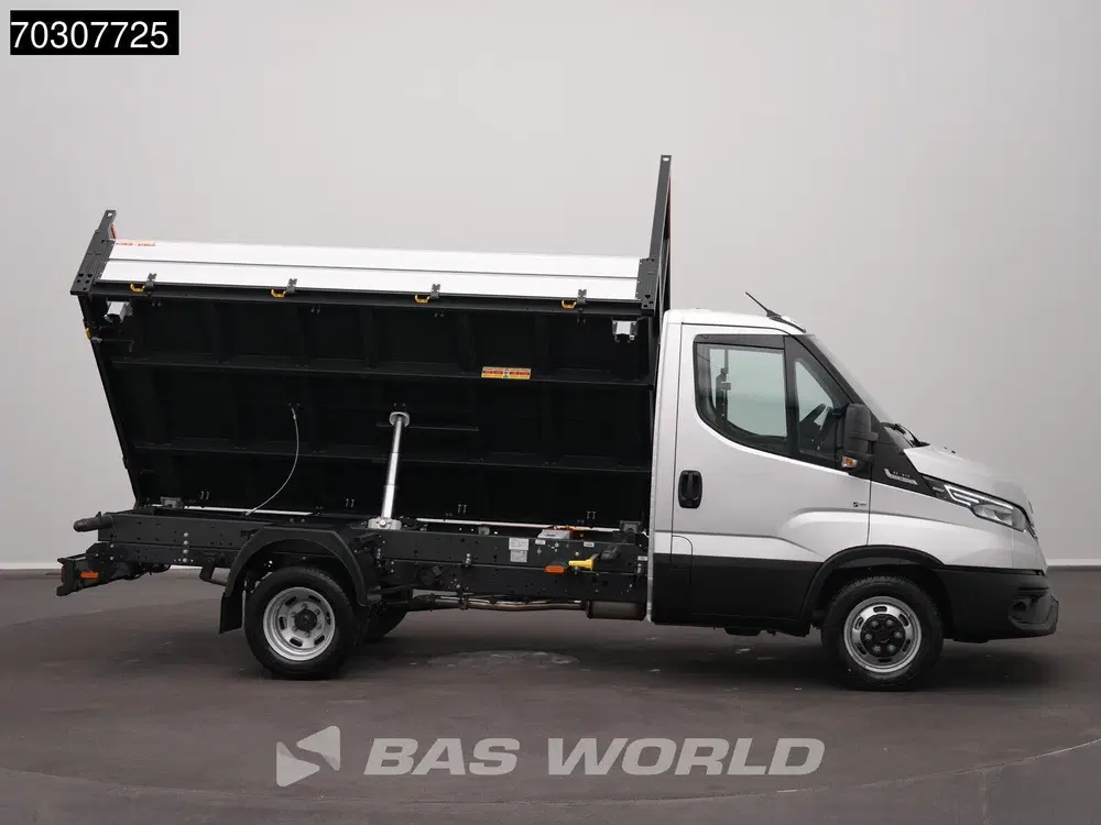Iveco Daily 3.0L Automaat Driezijdige Kipper Dubbelluc uit 2026, foto 8