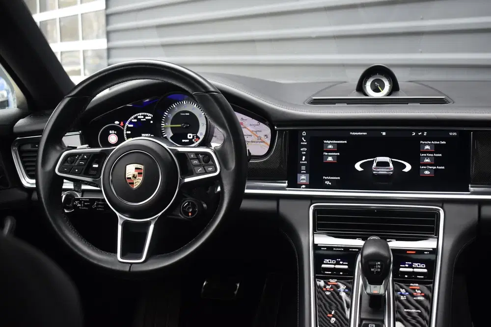 Porsche Panamera Sport Turismo 2.9 4 E-Hybrid SportDesign uit 2020, foto 5