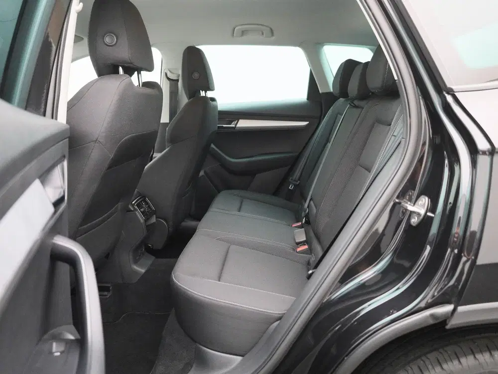 Skoda Karoq 1.0 TSI Business Edition uit 2023, foto 12