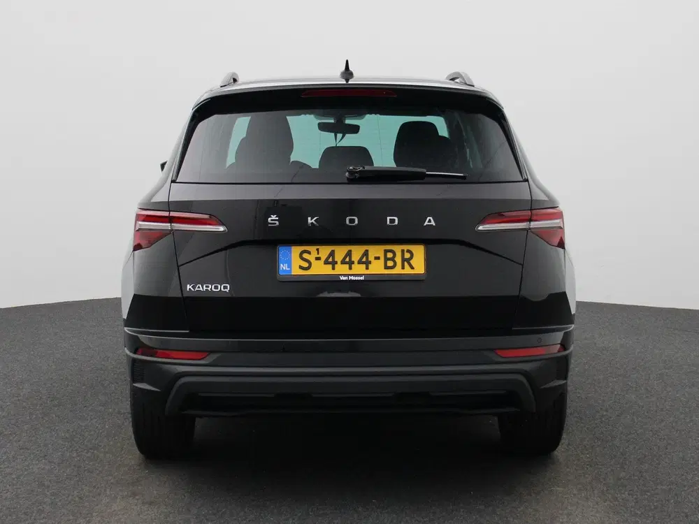 Skoda Karoq 1.0 TSI Business Edition uit 2023, foto 5