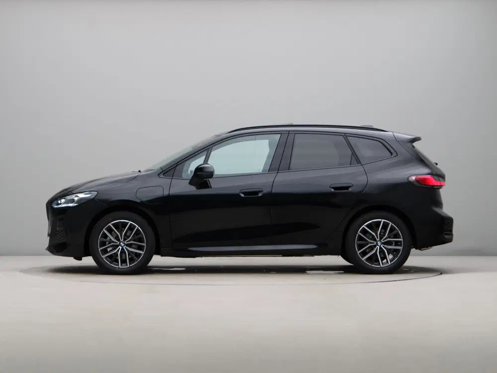 BMW 2-serie 225e Active Tourer xDrive M-Sport uit 2026, foto 13