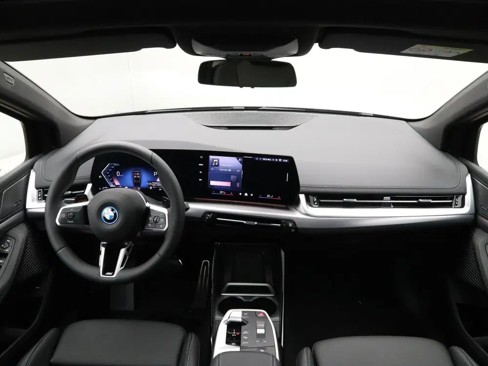 BMW 2-serie 225e Active Tourer xDrive M-Sport uit 2026, foto 14