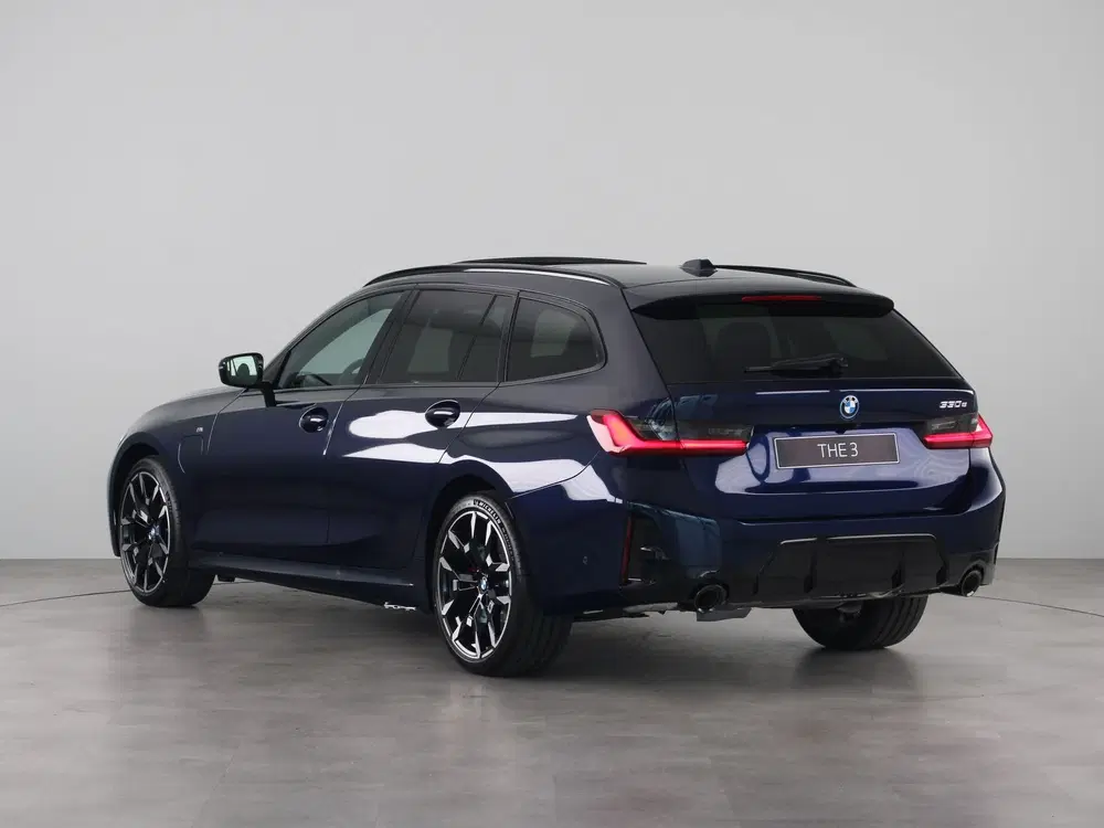 BMW 3-serie 330e Touring M-sport Pro uit 2026, foto 11