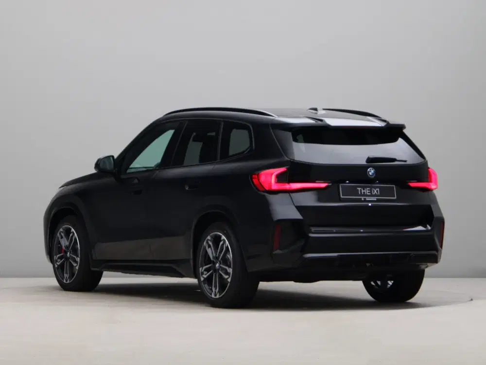 BMW iX1 eDrive20 M Sport Edition uit 2026, foto 11