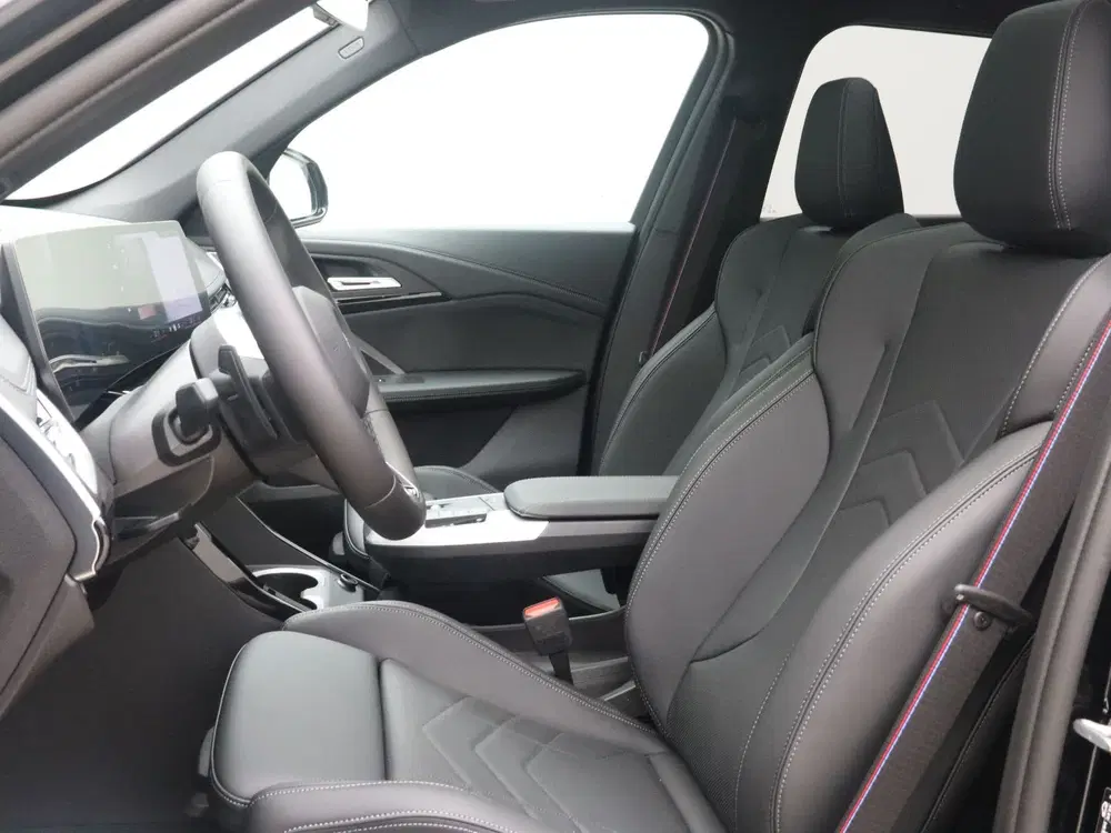 BMW iX1 eDrive20 M Sport Edition uit 2026, foto 5