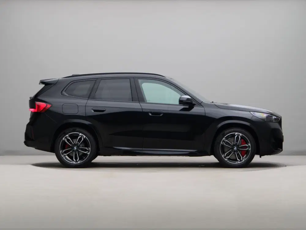 BMW iX1 eDrive20 M Sport Edition uit 2026, foto 8