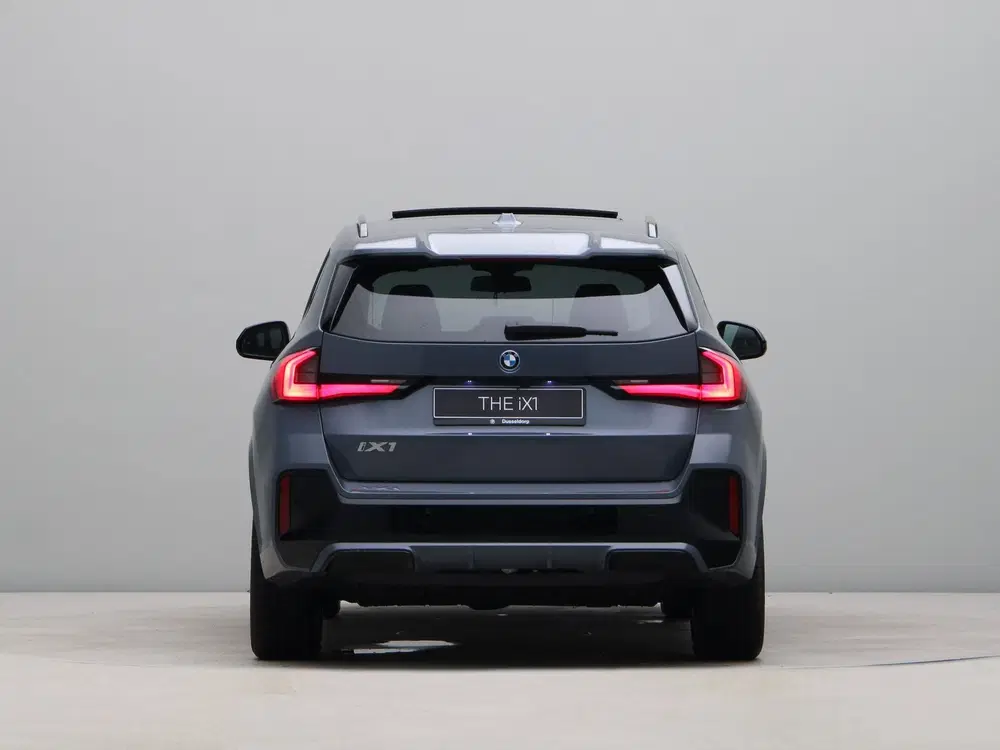 BMW iX1 eDrive20 67 kWh M Sport Edition (bj 2026 uit 2026, foto 10