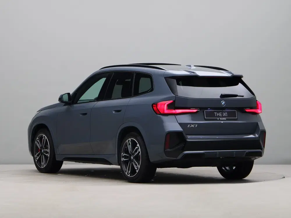 BMW iX1 eDrive20 67 kWh M Sport Edition (bj 2026 uit 2026, foto 11