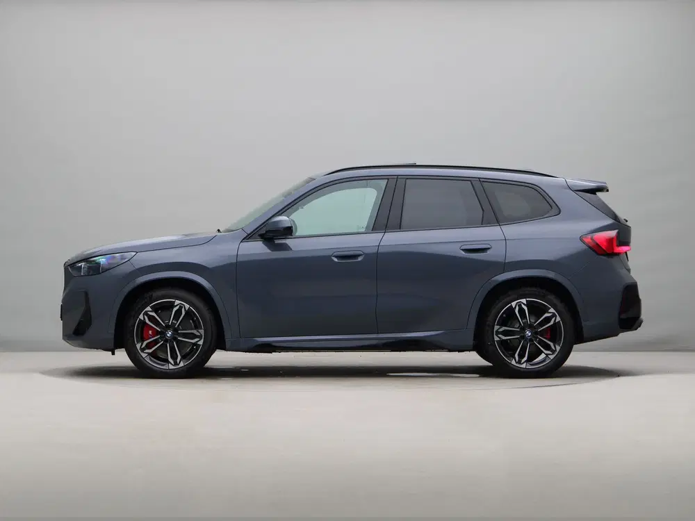 BMW iX1 eDrive20 67 kWh M Sport Edition (bj 2026 uit 2026, foto 12