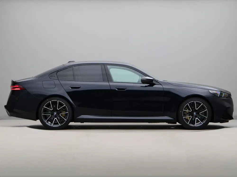 BMW M5 Sedan (bj 2026 uit 2026, foto 4
