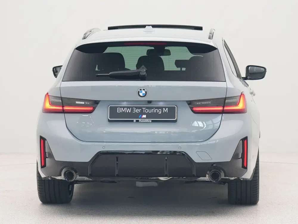 BMW 3-serie 330e Touring M Sport Pro uit 2026, foto 10