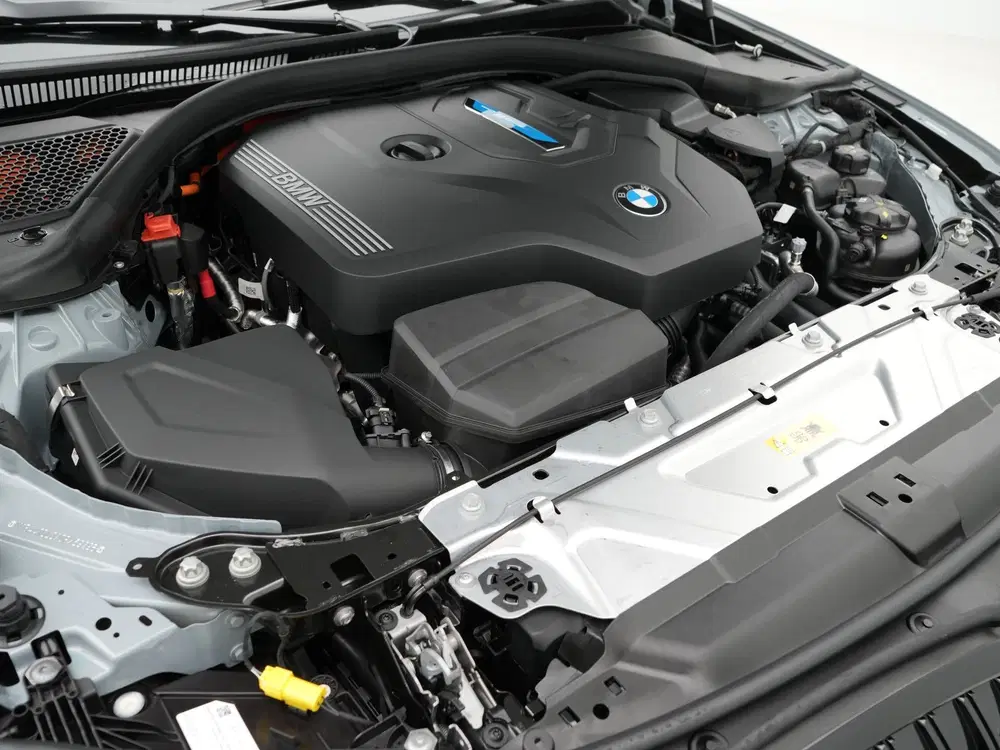 BMW 3-serie 330e Touring M Sport Pro uit 2026, foto 4