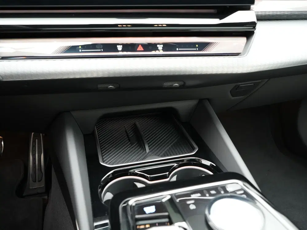 BMW i5 eDrive40 Touring M-Sportpakket Pro 84 kWh uit 2026, foto 14