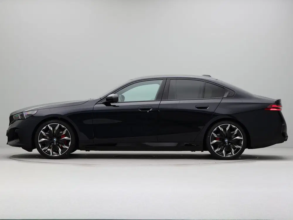 BMW i5 eDrive40 Sedan M-Sport Pro uit 2026, foto 11