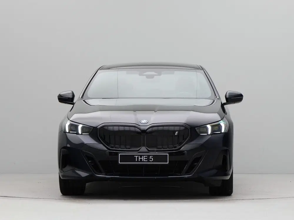 BMW i5 eDrive40 Sedan M-Sport Pro uit 2026, foto 5