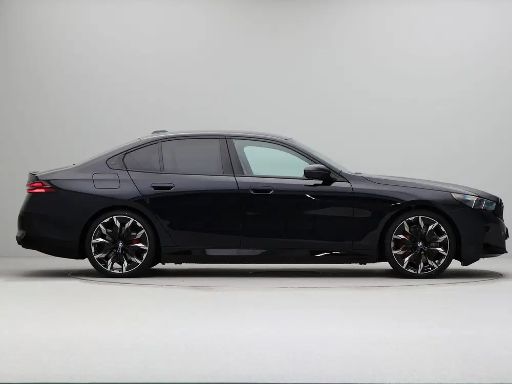 BMW i5 eDrive40 Sedan M-Sport Pro uit 2026, foto 7