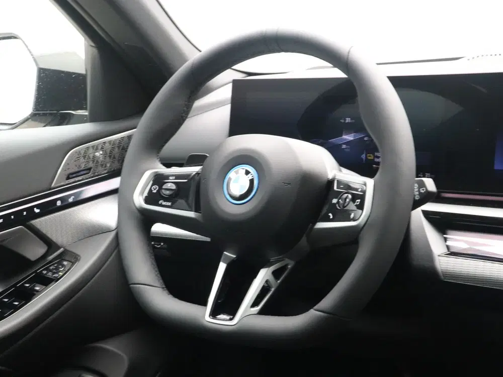 BMW i5 eDrive40 Touring M-Sport Pro uit 2026, foto 2