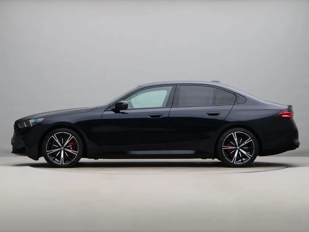 BMW i5 eDrive40 Sedan M-Sport Pro uit 2026, foto 12
