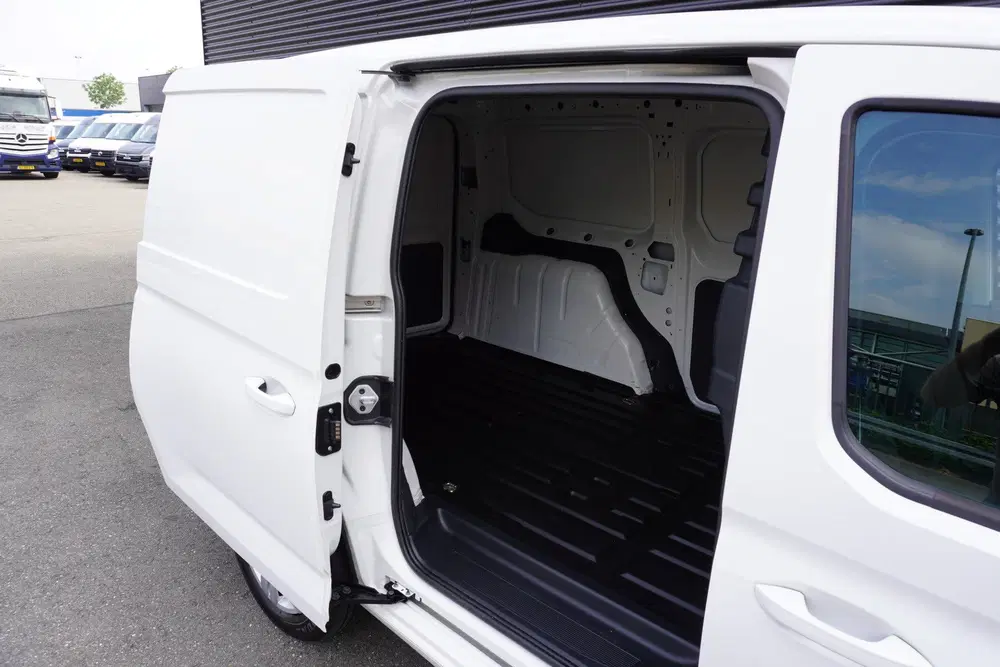 Volkswagen Caddy Cargo Maxi L2 122pk Automaat LED Camera Pa uit 2023, foto 5