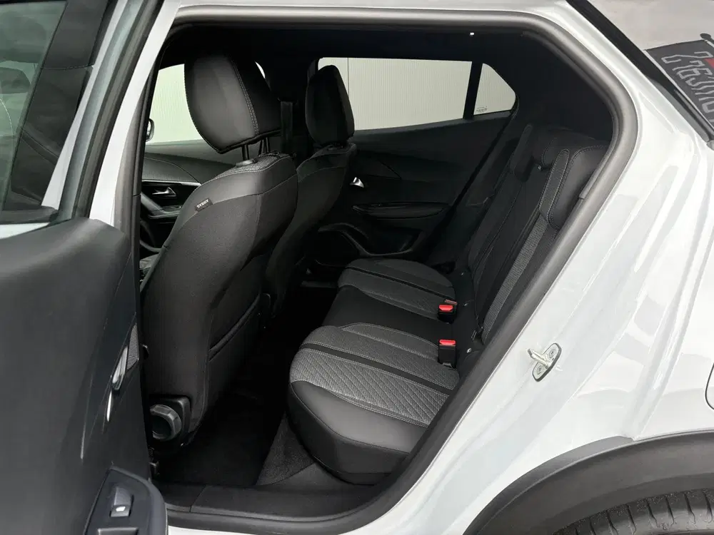 Peugeot 2008 EV Allure 54 kWh Parkeerhulp uit 2025, foto 12