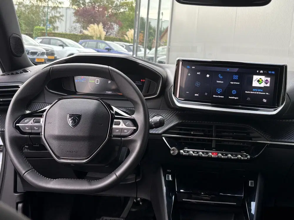 Peugeot 2008 EV Allure 54 kWh Parkeerhulp uit 2025, foto 14
