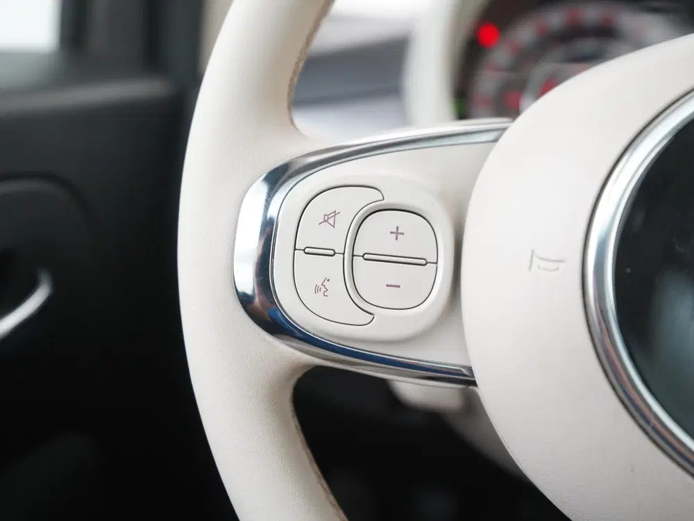 Fiat 500 1.0 Hybrid Lounge uit 2020, foto 7