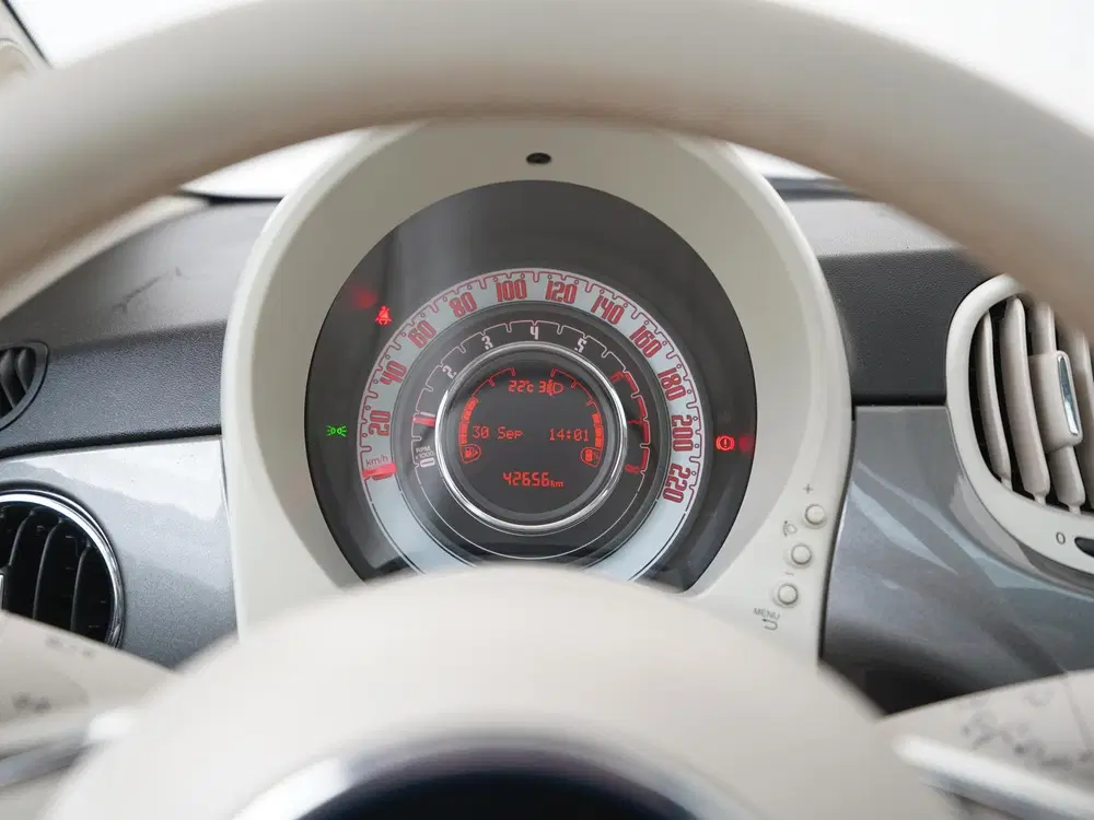 Fiat 500 1.0 Hybrid Lounge uit 2020, foto 8