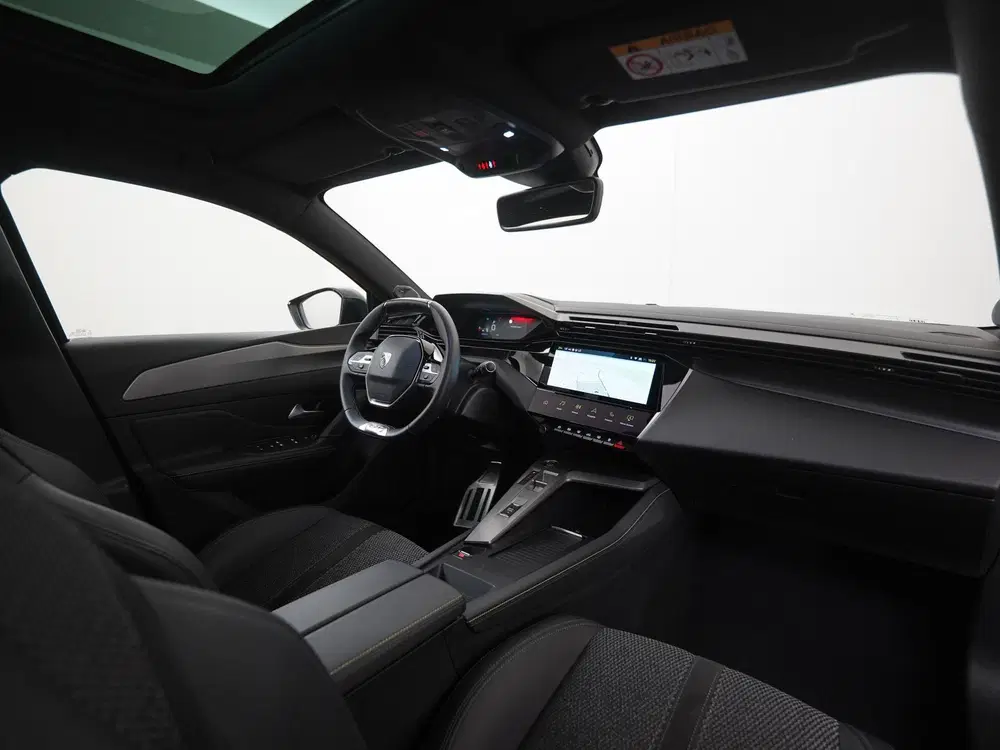 Peugeot 308 1.2 Hybrid 145 e-DCS6 GT uit 2024, foto 2