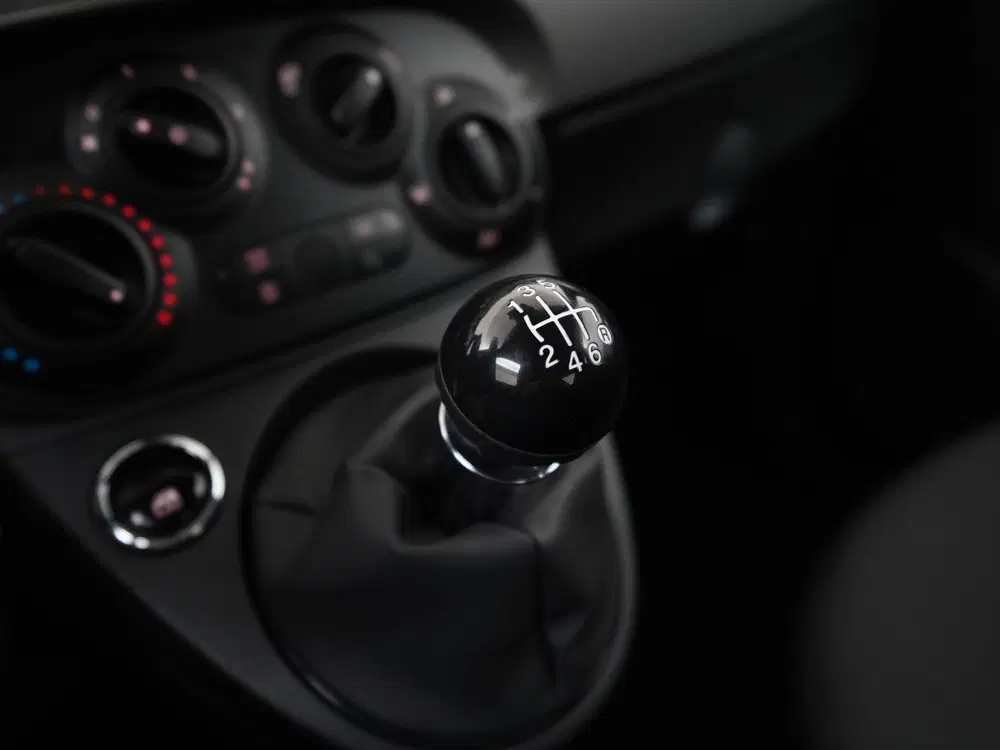 Fiat 500 1.0 Hybrid uit 2023, foto 10