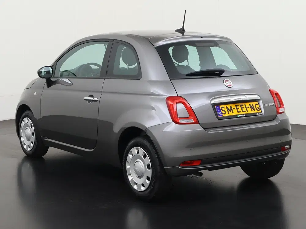 Fiat 500 1.0 Hybrid uit 2023, foto 6