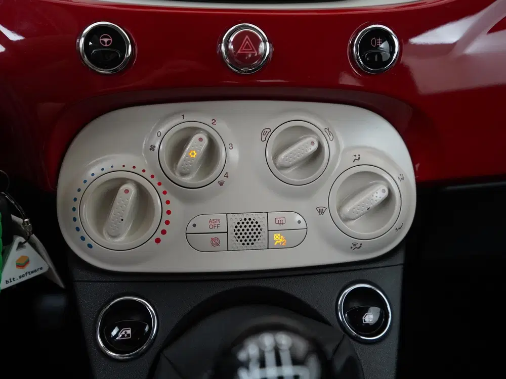Fiat 500 1.0 Hybrid Pop uit 2020, foto 11