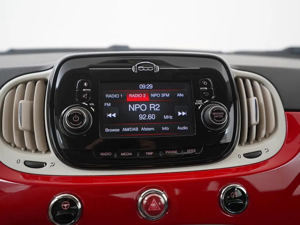Fiat 500 1.0 Hybrid Pop uit 2020, foto 12