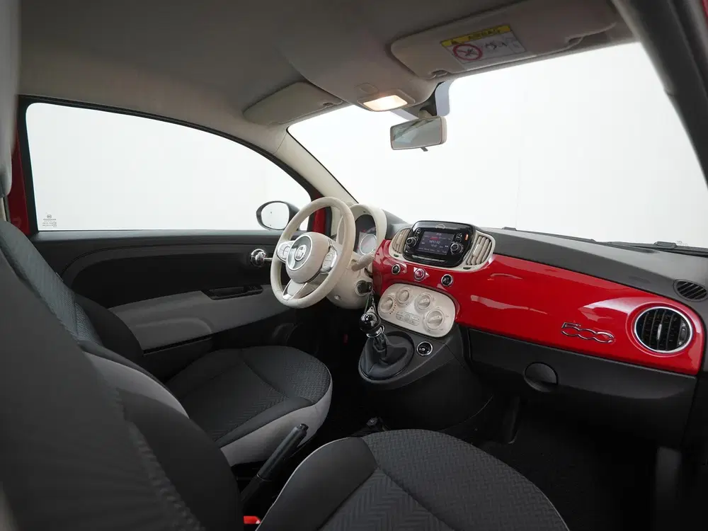 Fiat 500 1.0 Hybrid Pop uit 2020, foto 2