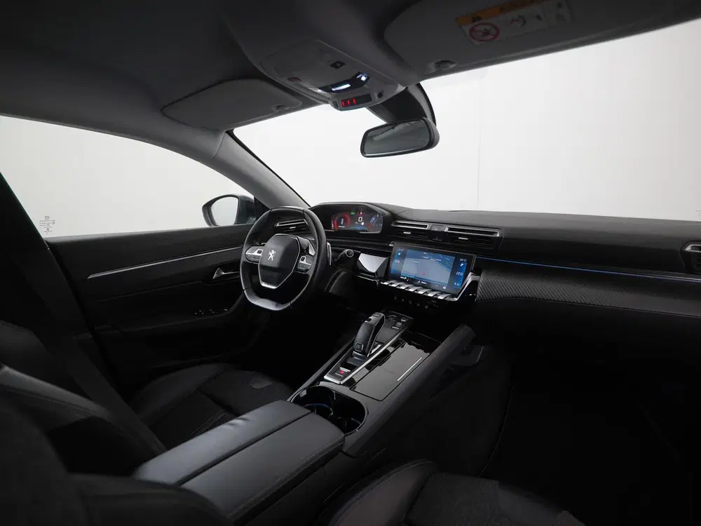 Peugeot 508 1.6 Allure Automaat uit 2019, foto 2