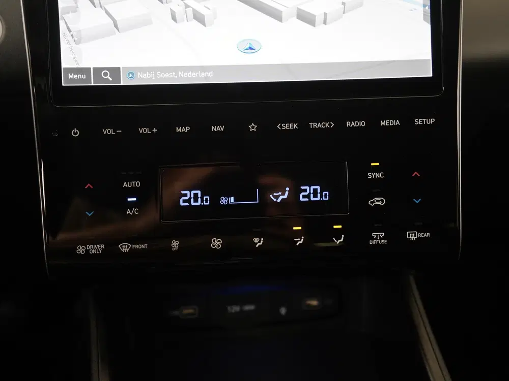 Hyundai TUCSON 1.6 T-GDI PHEV Premium Sky 4WD uit 2024, foto 14