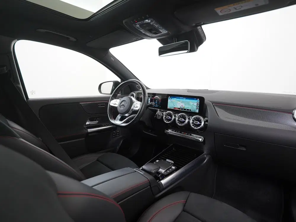 Mercedes-Benz GLA 250e AMG Night uit 2020, foto 2