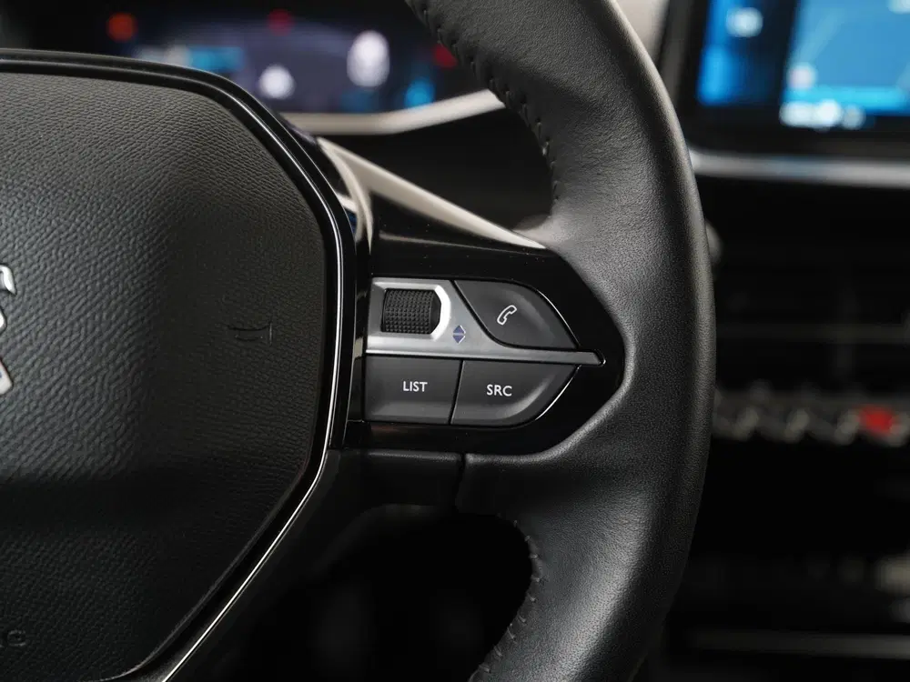 Peugeot 208 1.2 PureTech Blue Lease Allure uit 2021, foto 10