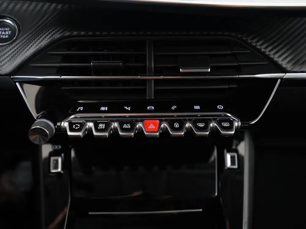Peugeot 208 1.2 PureTech Blue Lease Allure uit 2021, foto 12