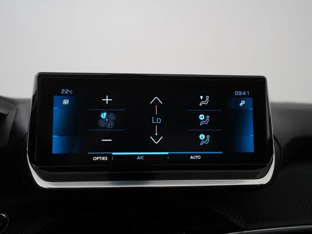 Peugeot 208 1.2 PureTech Blue Lease Allure uit 2021, foto 15