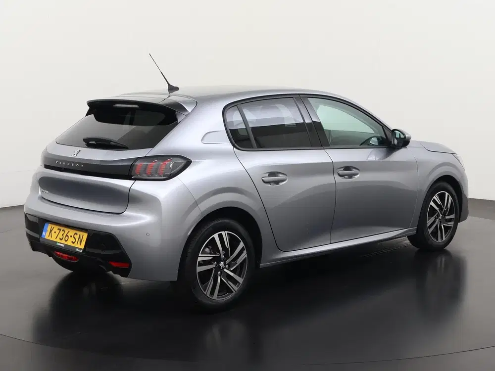 Peugeot 208 1.2 PureTech Blue Lease Allure uit 2021, foto 4