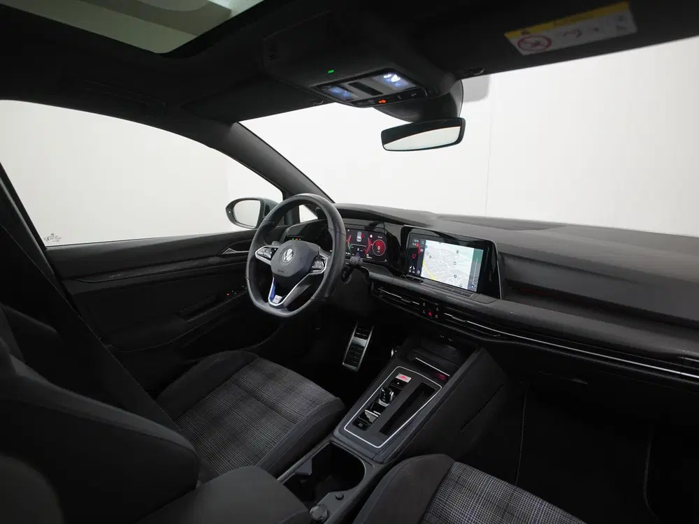 Volkswagen Golf 1.4 eHybrid GTE uit 2020, foto 2