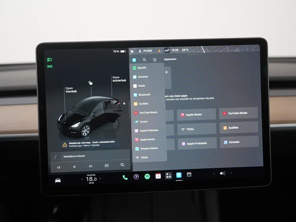 Tesla Model Y RWD 58 kWh uit 2024, foto 15