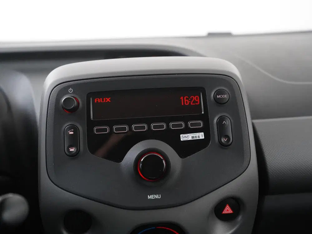Peugeot 108 1.0 e-VTi Active uit 2019, foto 14